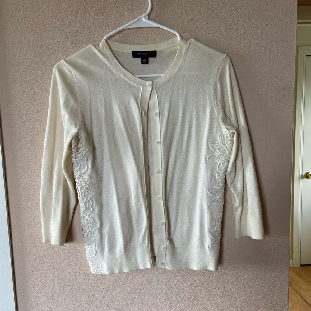 XSP Ann Taylor Cream Cardigan with Appliqué Detail